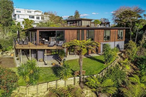 Photo of property in 19 Marae Road, Greenhithe, Auckland, 0632