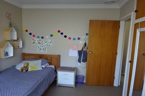 Photo of property in 90a Somerfield Street, Somerfield, Christchurch, 8024