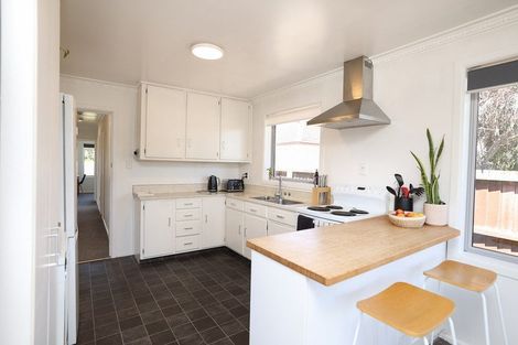 Photo of property in 80 Pacific Road, North New Brighton, Christchurch, 8083