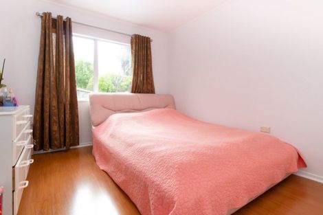 Photo of property in 5 Alice Place, Hillcrest, Auckland, 0627