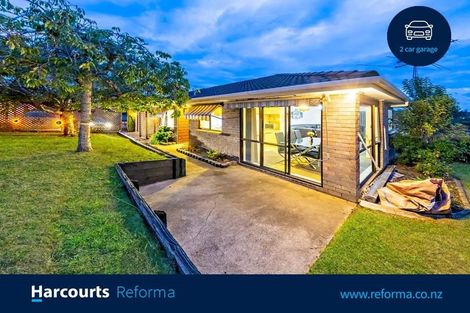 Photo of property in 3/51 Redoubt Road, Goodwood Heights, Auckland, 2105
