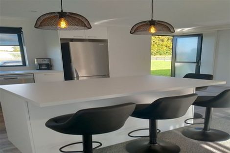 Photo of property in 52 Shoemaker Road, Waipu, 0510