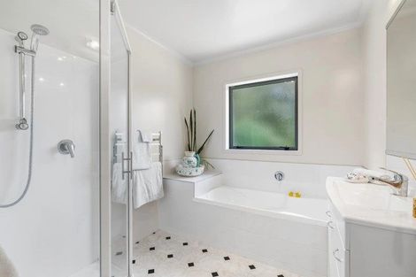 Photo of property in 15 Kokako Place, Horahora, Whangarei, 0110