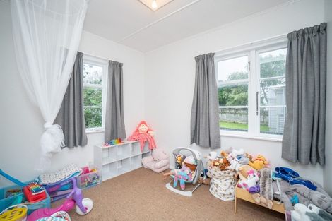 Photo of property in 6 Rangiora Avenue, Roslyn, Palmerston North, 4414