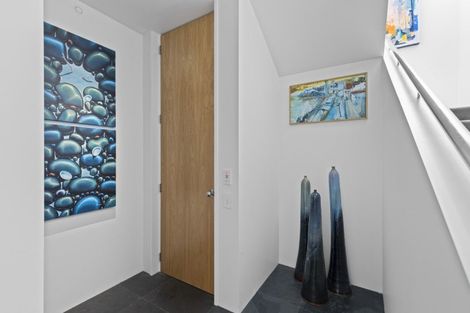 Photo of property in 5 Barrett Road, Spotswood, New Plymouth, 4310