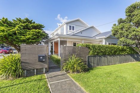 Photo of property in 11 Mantell Street, Seatoun, Wellington, 6022