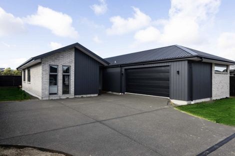 Photo of property in 13 Eastman Drive, Halswell, Christchurch, 8025