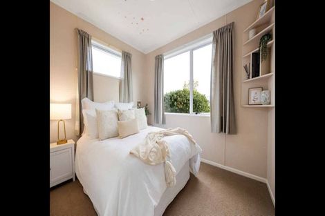 Photo of property in 16 Clematis Avenue, Pukete, Hamilton, 3200