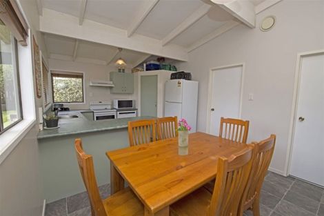Photo of property in 180 Universal Drive, Henderson, Auckland, 0610