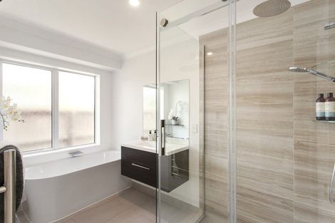 Photo of property in 49 Mokihi Gardens, Hillmorton, Christchurch, 8024