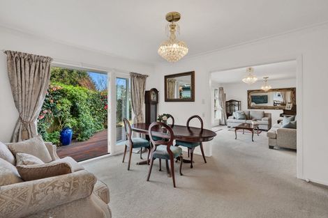 Photo of property in 2/2a Medbury Terrace, Fendalton, Christchurch, 8041