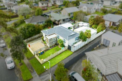 Photo of property in 57 Urlich Drive, Ranui, Auckland, 0612