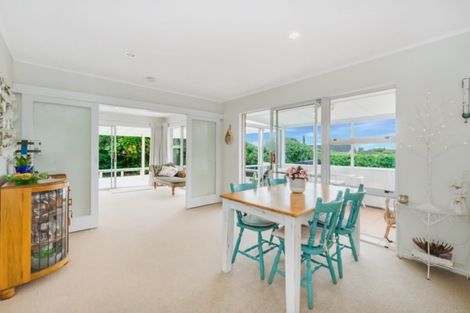 Photo of property in 3 Malfroy Lane, Raumati Beach, Paraparaumu, 5032