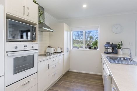 Photo of property in 21b Bonita Avenue, Stanmore Bay, Whangaparaoa, 0932