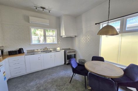 Photo of property in 35 Patanga Crescent, Thorndon, Wellington, 6011