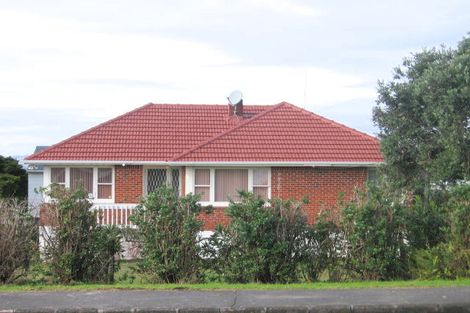 Photo of property in 1/104 Lincoln Park Avenue, Massey, Auckland, 0614