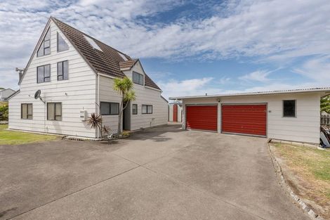 Photo of property in 8a Alpha Avenue, Coastlands, Whakatane, 3120