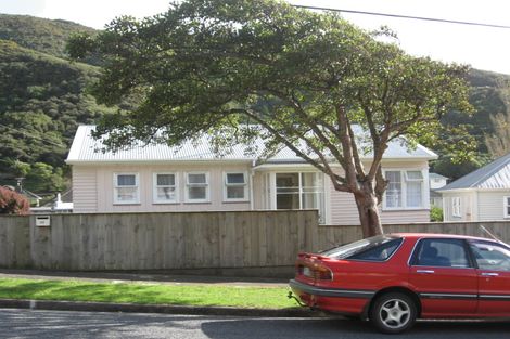 Photo of property in 46 Judd Crescent, Naenae, Lower Hutt, 5011