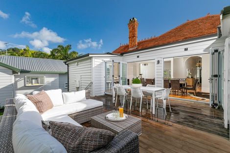 Photo of property in 4 Burgess Road, Devonport, Auckland, 0624