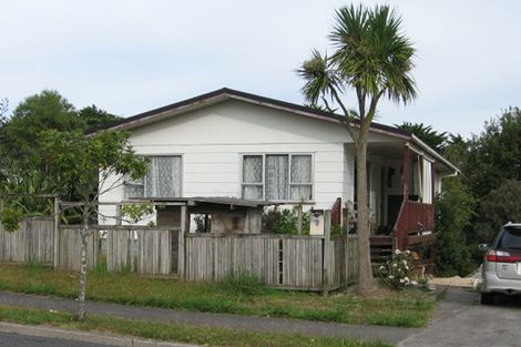 Photo of property in 9 Mona Vale, West Harbour, Auckland, 0618