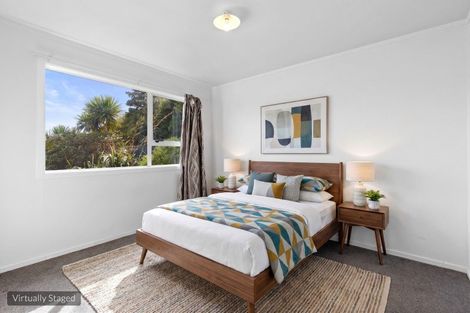 Photo of property in 31b Omega Street, Newlands, Wellington, 6037