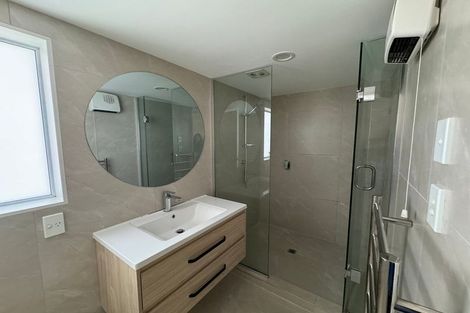 Photo of property in 4a Pauline Place, Bucklands Beach, Auckland, 2014