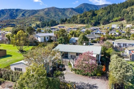 Photo of property in 87a Hampden Street, Picton, 7220