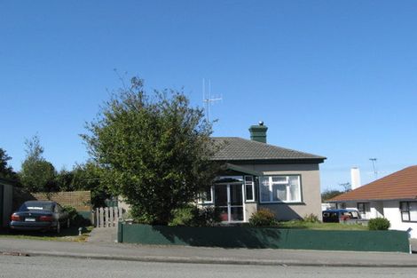 Photo of property in 77 Le Cren Street, Seaview, Timaru, 7910