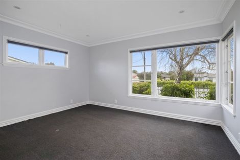 Photo of property in 17 Warriston Avenue, Waiuku, 2123