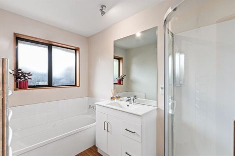 Photo of property in 77 Golf Links Road, Shirley, Christchurch, 8061