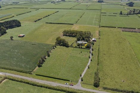 Photo of property in 90 Wirihana Road, Hawera, 4674