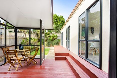 Photo of property in 31 Lazurite Drive, Westgate, Auckland, 0614