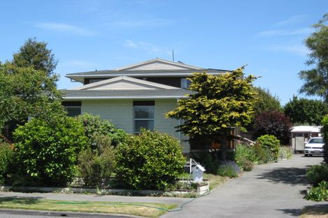 Photo of property in 31 Delaware Crescent, Russley, Christchurch, 8042