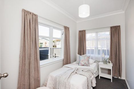 Photo of property in 230a Tremaine Avenue, Highbury, Palmerston North, 4412