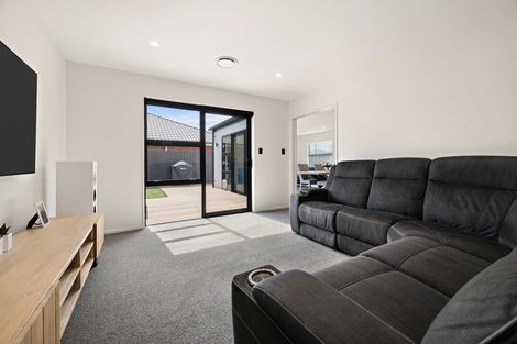 Photo of property in 56 Prestons Park Drive, Marshland, Christchurch, 8083