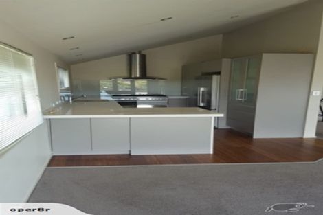 Photo of property in 1/46 Masterton Road, Rothesay Bay, Auckland, 0630