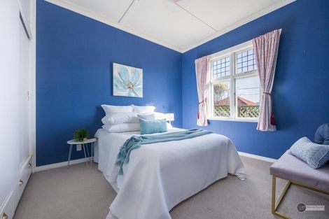 Photo of property in 1a Freyberg Street, Waterloo, Lower Hutt, 5011