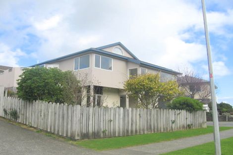 Photo of property in 189 Tirohanga Road, Tirohanga, Lower Hutt, 5010