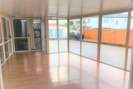 Photo of property in 186 Old Wairoa Road, Papakura, 2110