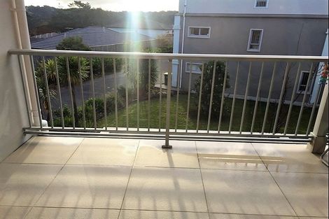 Photo of property in The Rise, 5/11 Hatfield Place, Albany Heights, Auckland, 0632