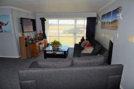 Photo of property in 34 Wanganui Flat Road, Harihari, 7884