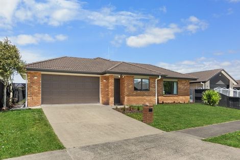 Photo of property in 9 Whitney Place, Rototuna North, Hamilton, 3210