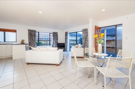 Photo of property in 2/150 Puhinui Road, Papatoetoe, Auckland, 2104