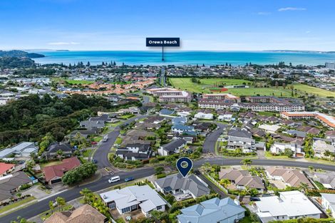 Photo of property in 56 Grovenor Drive, Orewa, 0931