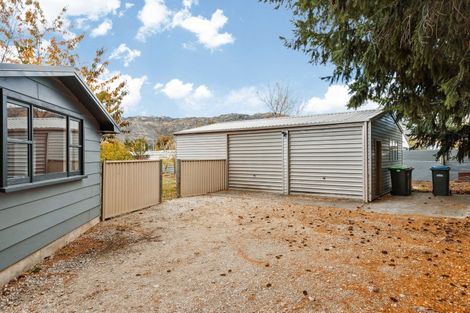 Photo of property in 22 Dunstan Street, Clyde, 9330