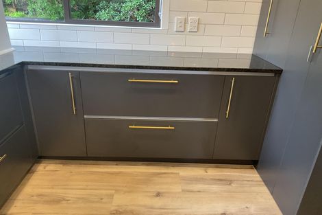 Photo of property in 120 Stanmore Bay Road, Stanmore Bay, Whangaparaoa, 0932