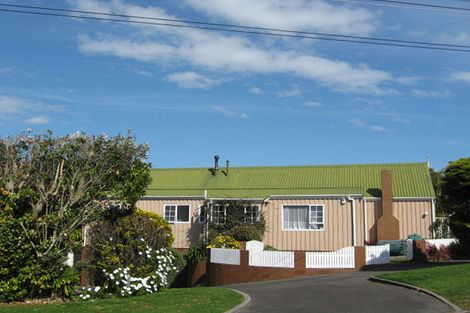 Photo of property in 23 Pararewa Drive, Whalers Gate, New Plymouth, 4310