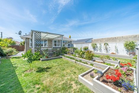 Photo of property in 20a Holyoake Crescent, Avalon, Lower Hutt, 5011