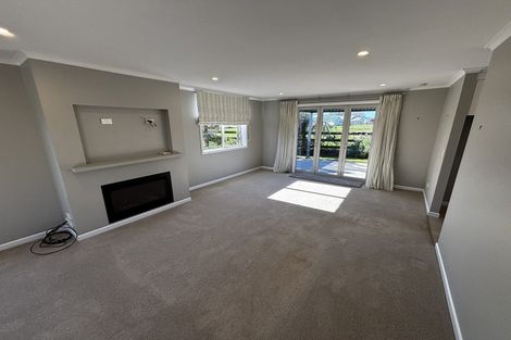 Photo of property in 2 Tucker Close, Leamington, Cambridge, 3432