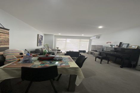 Photo of property in 1/15 Clearwater Cove, West Harbour, Auckland, 0618